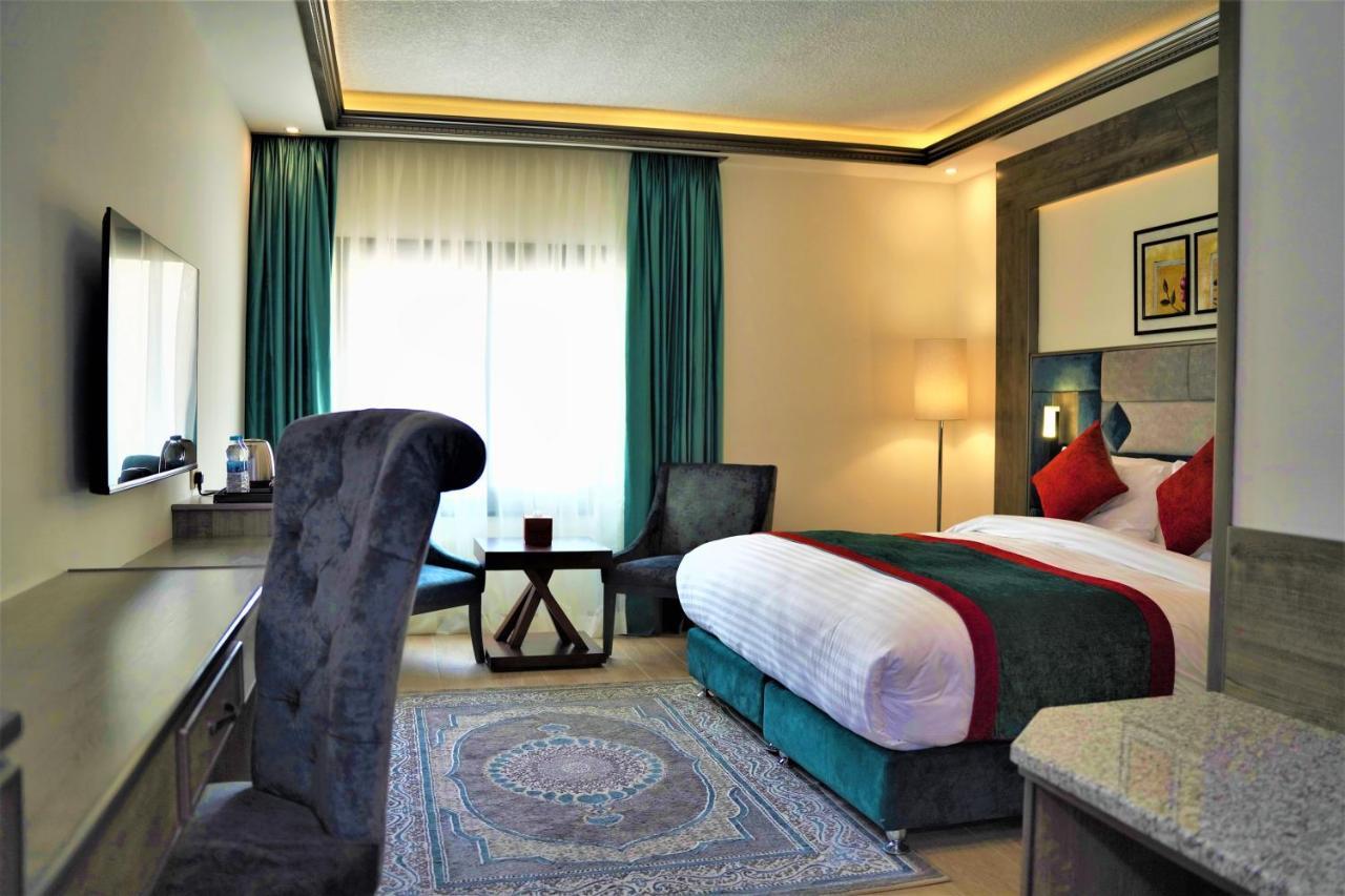 Petra Canyon Hotel 와디무사 외부 사진