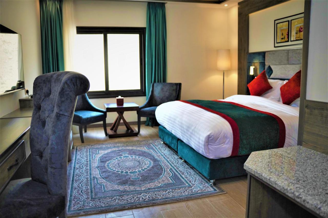 Petra Canyon Hotel 와디무사 외부 사진