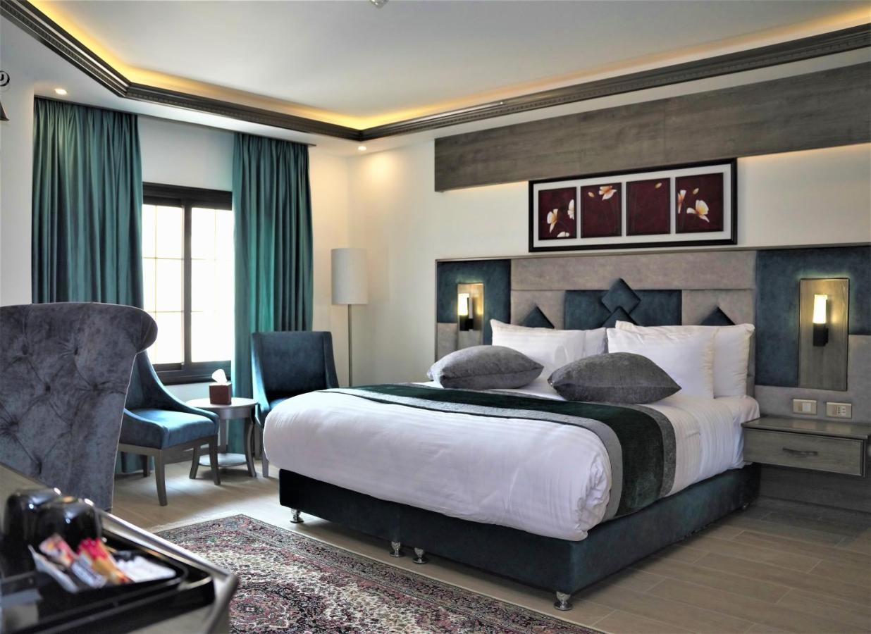Petra Canyon Hotel 와디무사 외부 사진