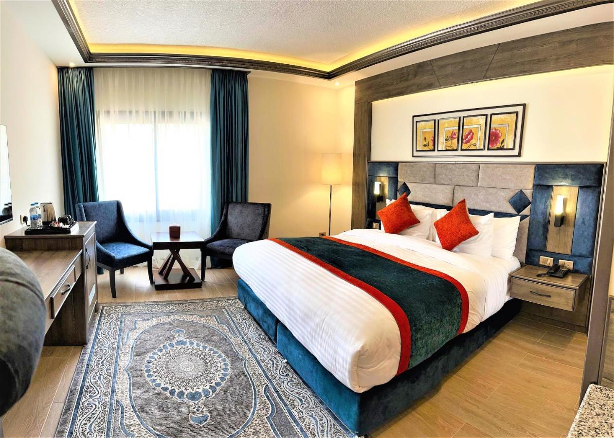 Petra Canyon Hotel 와디무사 외부 사진