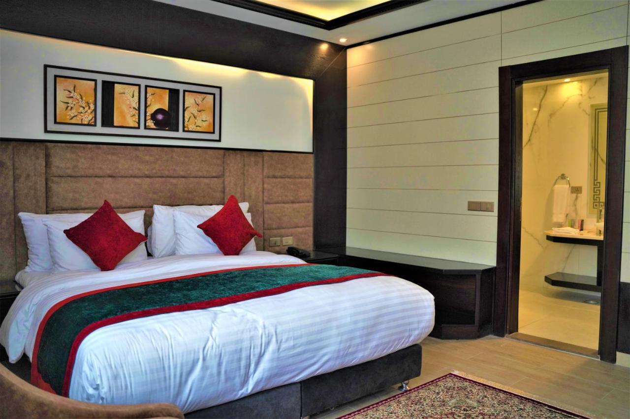 Petra Canyon Hotel 와디무사 외부 사진