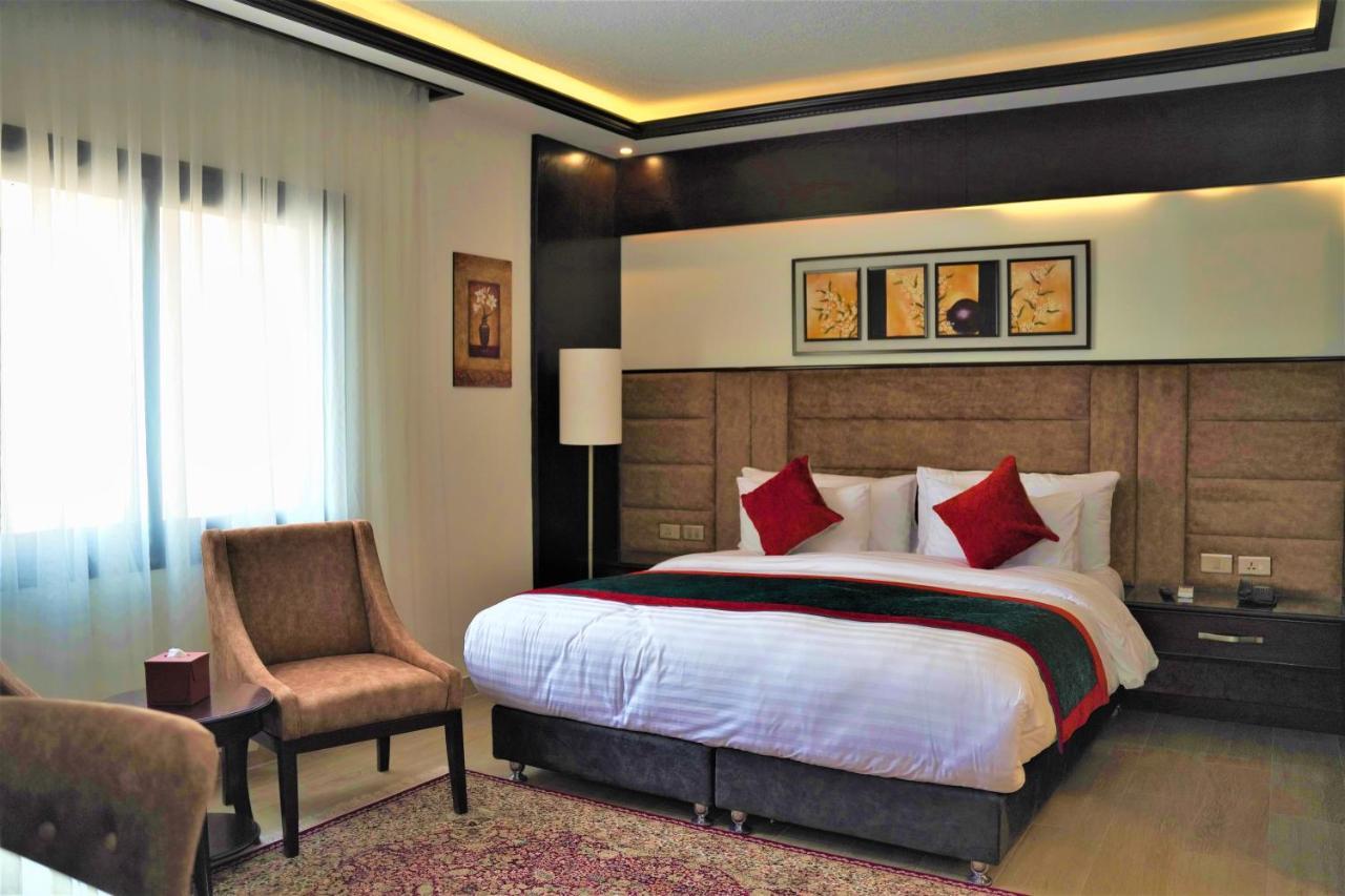 Petra Canyon Hotel 와디무사 외부 사진