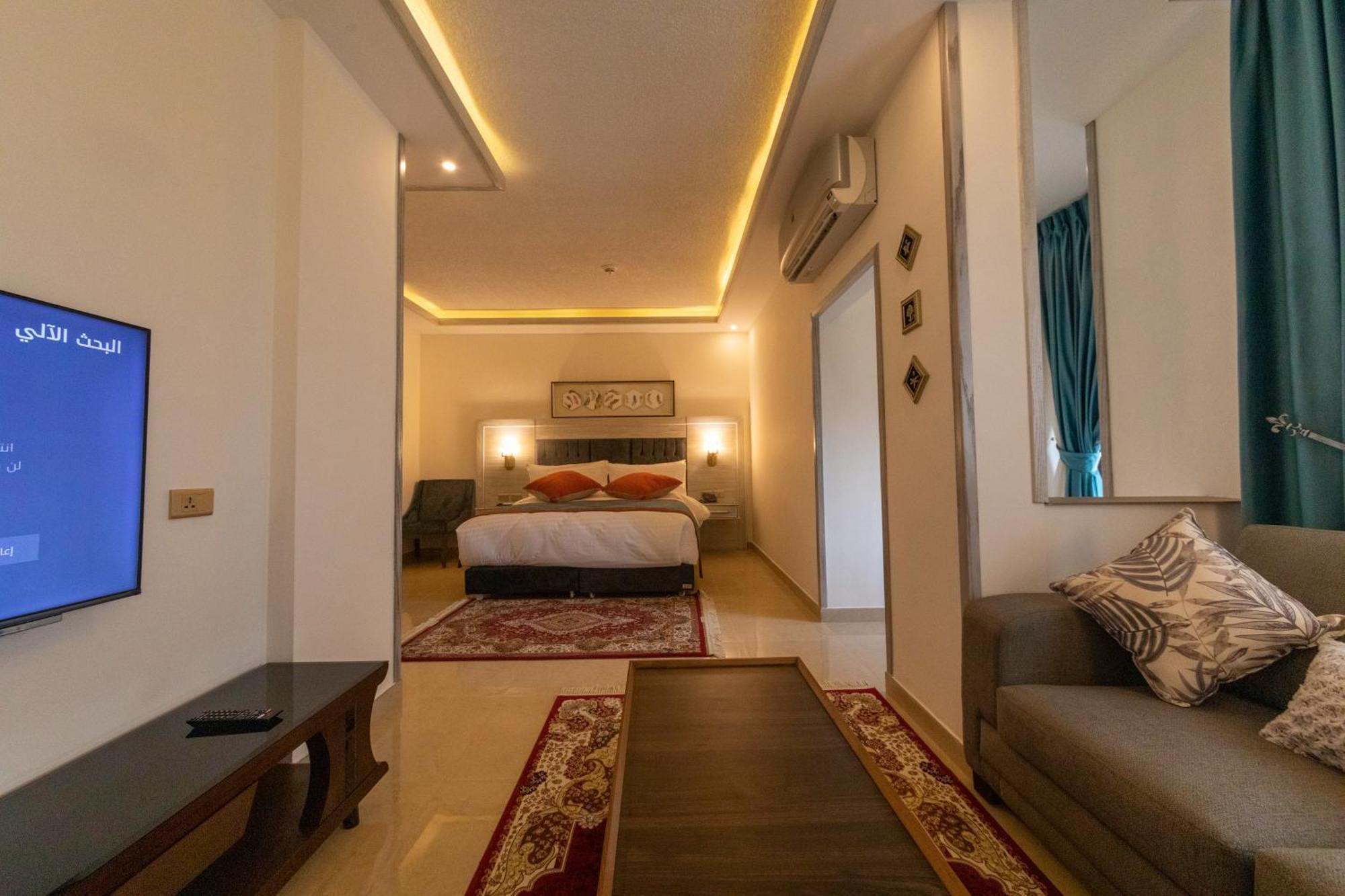 Petra Canyon Hotel 와디무사 외부 사진