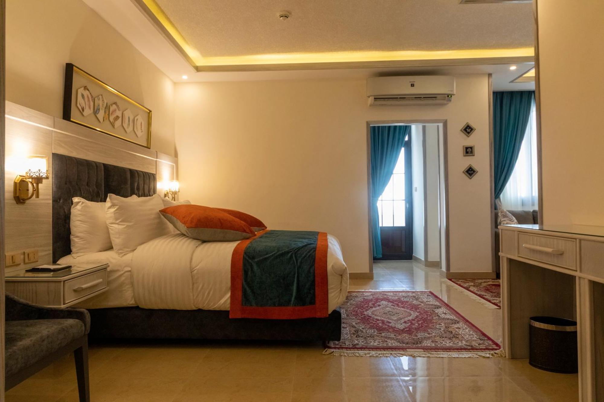 Petra Canyon Hotel 와디무사 외부 사진